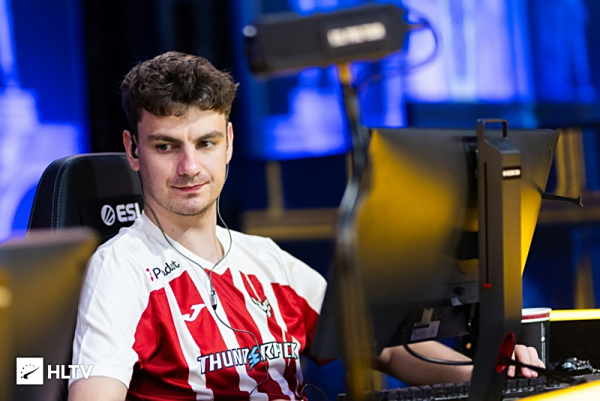 也反映出俱 也反映出俱